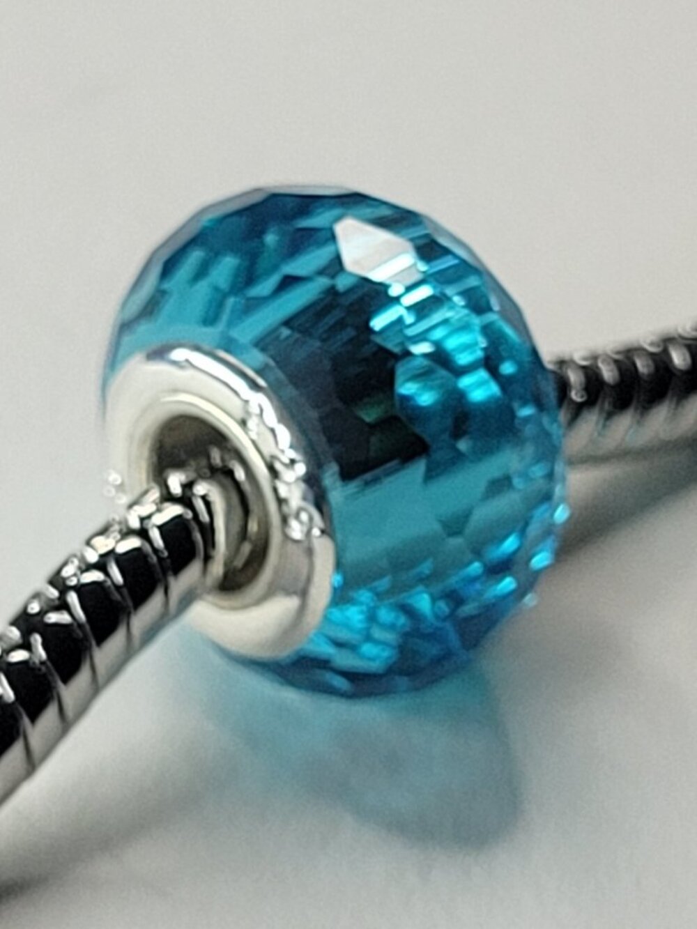 NWT For Pandora Charm Bracelets S925 European Bead Aqua Blue Glass MultiFaceted - Picture 3 of 9